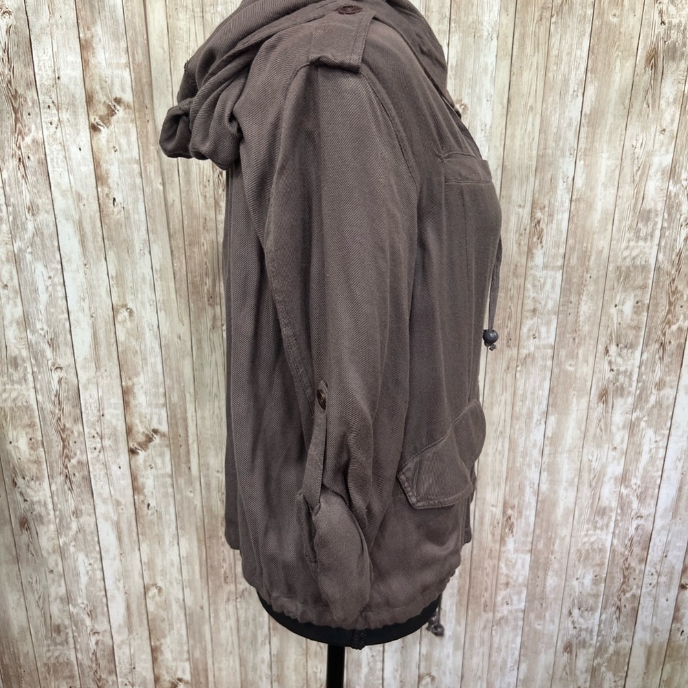 American Rag‎ Gray Utility Jacket with Hood - Picture 5 of 9